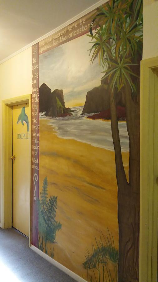 Annies Nirvana Lodge Backpackers Takaka Bagian luar foto